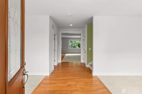 Entry Way - 21927 44th Dr SE, Bothell, WA 98021 photo 1 of 2