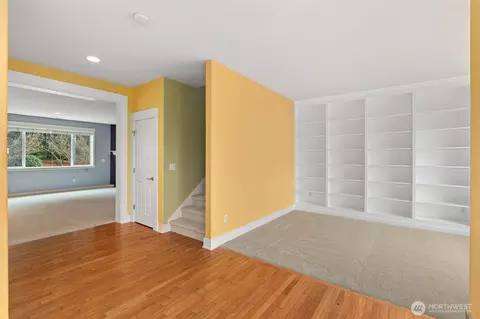 Living - 21927 44th Dr SE, Bothell, WA 98021 photo 2 of 7