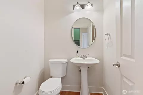 Bath - 21927 44th Dr SE, Bothell, WA 98021 photo 1 of 4