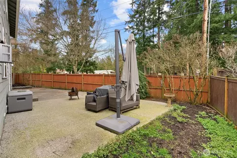 Exterior - 21927 44th Dr SE, Bothell, WA 98021 photo 5 of 6