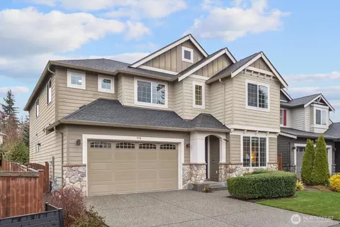 715 153rd St SW, Lynnwood, WA 98087