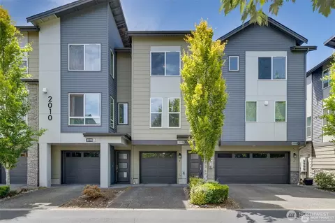 2010 129th Pl SW #E, Everett, WA 98204