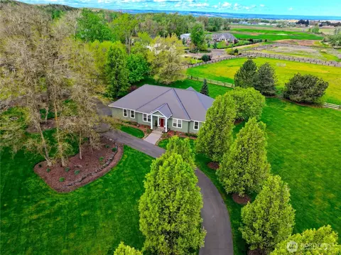 236 Looking Glass Rd, Walla Walla, WA 99362