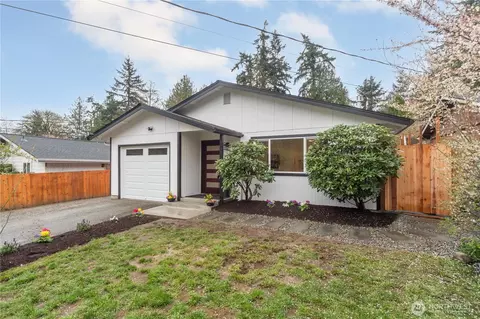 6485 NE Bell St, Suquamish, WA 98392