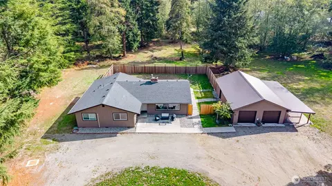 621 Parker Rd, Coupeville, WA 98239