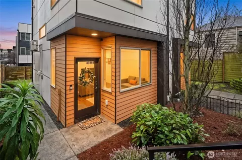 8358 19th Ave NW #B, Seattle, WA 98117