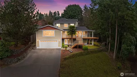 2028 NW Misty Ridge Ln, Silverdale, WA 98383