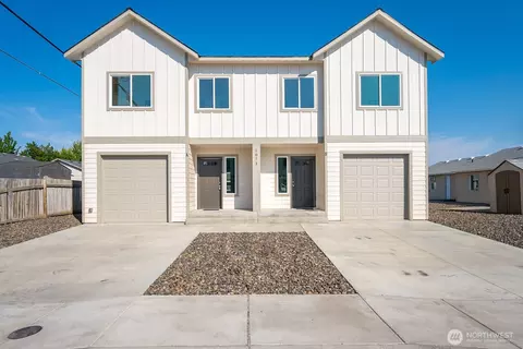 1073 S Grand Dr, Moses Lake, WA 98837
