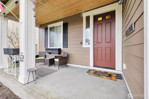 Exterior - 210 Fielding Street Ct E, Orting, WA 98360 photo 2 of 5