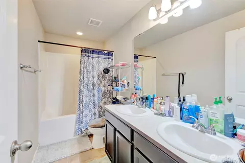Bath - 210 Fielding Street Ct E, Orting, WA 98360 photo 2 of 4