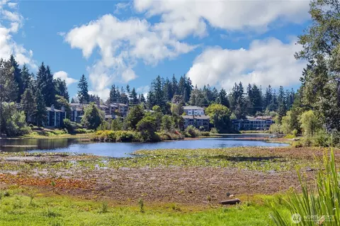 View/Area - 820 E Cady Rd #A304, Everett, WA 98203 photo 2 of 6