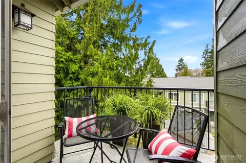 Other - 820 E Cady Rd #A304, Everett, WA 98203 photo 3 of 9