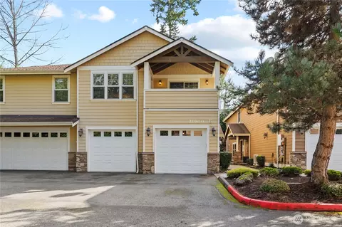 21900 SE 242nd St #E-1, Maple Valley, WA 98038