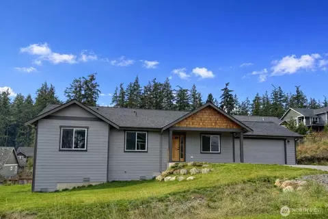 4817 Lawrence Ave, Freeland, WA 98249