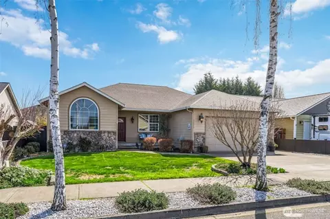2500 Redwood Ave, Longview, WA 98632