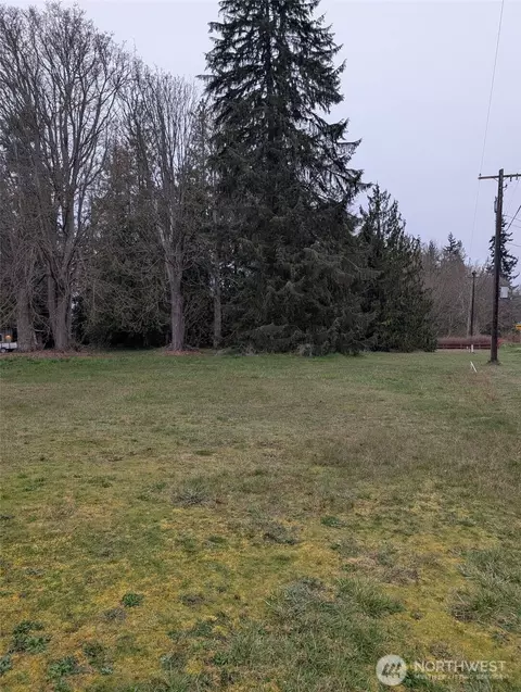 2 N Solmar Dr, Sequim, WA 98382