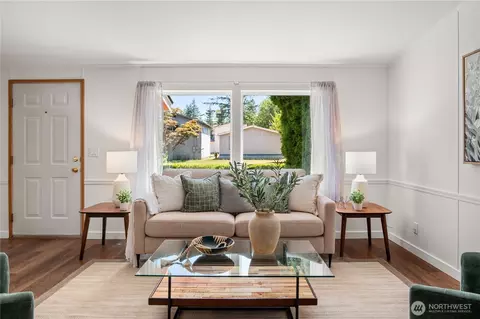 327 Orchard Ave, Gold Bar, WA 98251