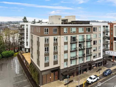 11903 NE 128th St #414, Kirkland, WA 98034
