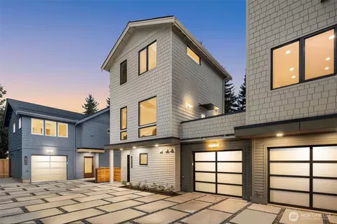 2844 35th Ave W #B, Seattle, WA 98199