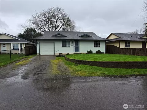 1106 S 11th Ave, Kelso, WA 98626
