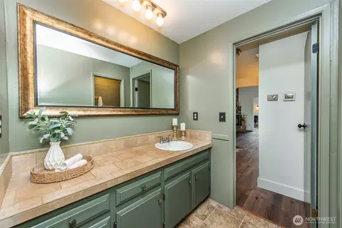 Bath - 772 Taylor Cutoff Rd, Sequim, WA 98382 photo 1 of 6