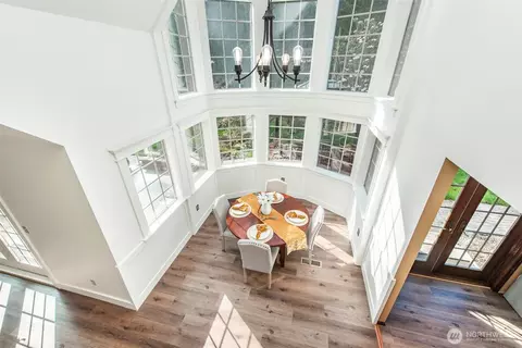 Dining - 772 Taylor Cutoff Rd, Sequim, WA 98382 photo 3 of 3