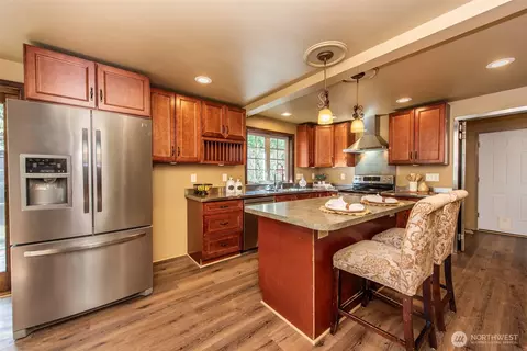 Kitchen - 772 Taylor Cutoff Rd, Sequim, WA 98382 photo 2 of 6
