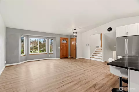 Living - 2401 185th Pl SE, Bothell, WA 98012 photo 5 of 7