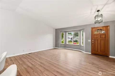 Living - 2401 185th Pl SE, Bothell, WA 98012 photo 6 of 7