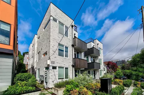 1525 C 17th Ave S, Seattle, WA 98144