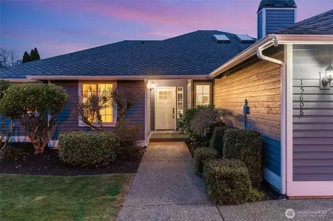 15608 156th Pl SE, Renton, WA 98058