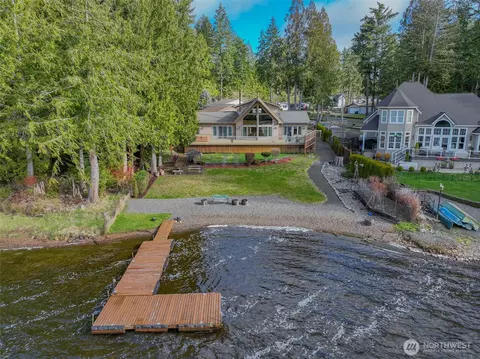 30 E Weymouth Pl, Shelton, WA 98584