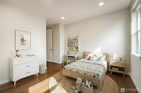 Bedroom - 19307 58th Ave SE, Bothell, WA 98012 photo 5 of 5