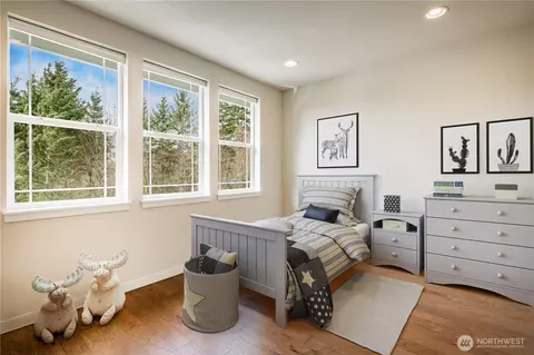 Bedroom - 19307 58th Ave SE, Bothell, WA 98012 photo 4 of 5