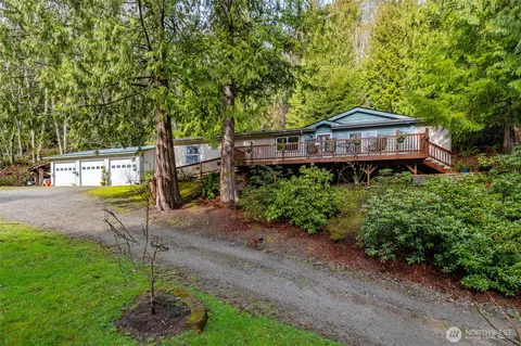 12358 Huckleberry Ln, Sedro Woolley, WA 98284