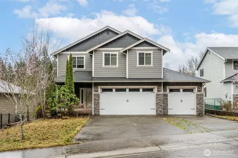 633 Joy St, Eatonville, WA 98328