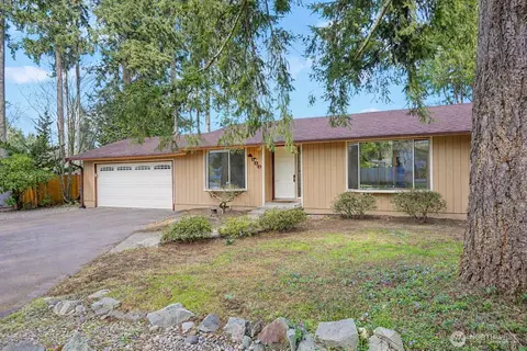 4708 Grandview Dr W, Tacoma, WA 98466