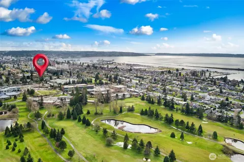 View/Area - 1022 Oakes Ave, Everett, WA 98201 photo 1 of 2