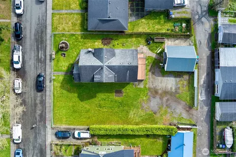 View/Area - 1022 Oakes Ave, Everett, WA 98201 photo 2 of 2
