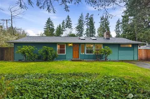 10352 66th Ave E, Puyallup, WA 98373