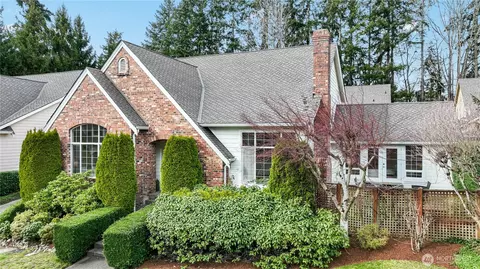 13428 NE 12th Pl, Bellevue, WA 98005