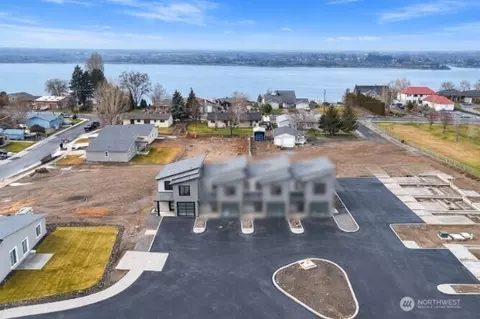601 Dorsing St #E24, Moses Lake, WA 98837