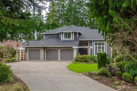 23411 SE 251st Pl, Maple Valley, WA 98038