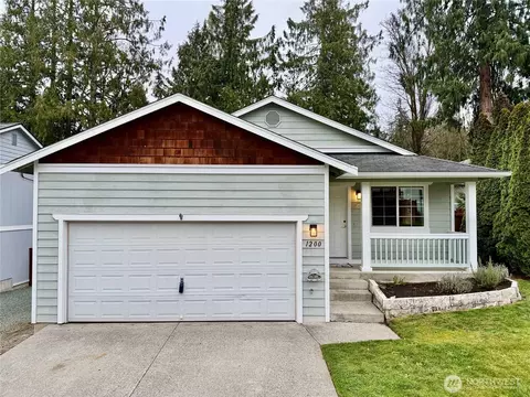1200 N 12th Pl, Mount Vernon, WA 98273