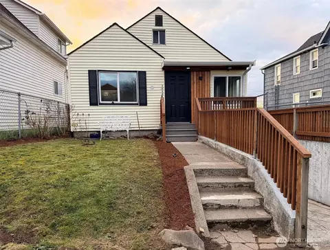 3006 Nassau, Everett, WA 98201