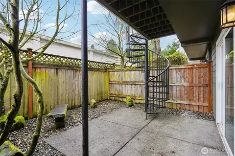 Exterior - 2814 E Spring St, Seattle, WA 98122 photo 2 of 3