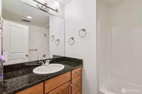 Bath - 2814 E Spring St, Seattle, WA 98122 photo 2 of 3
