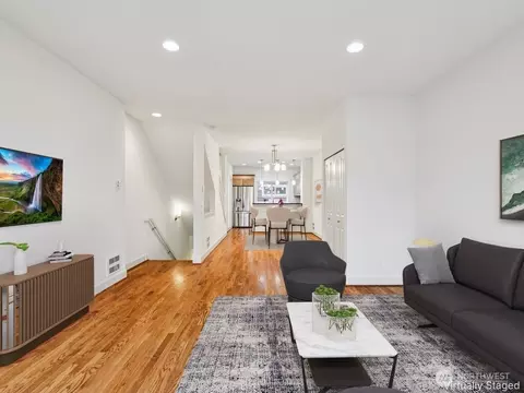 Living - 2814 E Spring St, Seattle, WA 98122 photo 2 of 4