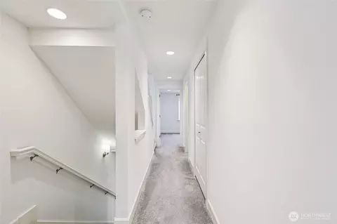 Entry Way - 2814 E Spring St, Seattle, WA 98122 photo 1 of 2