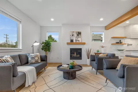 6738 21st Ave SW, Seattle, WA 98106